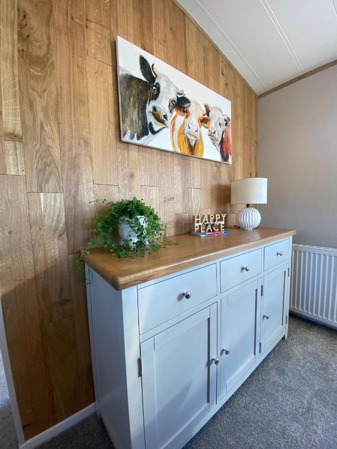Daphne'S Lodge Mawgan Porth Exteriör bild